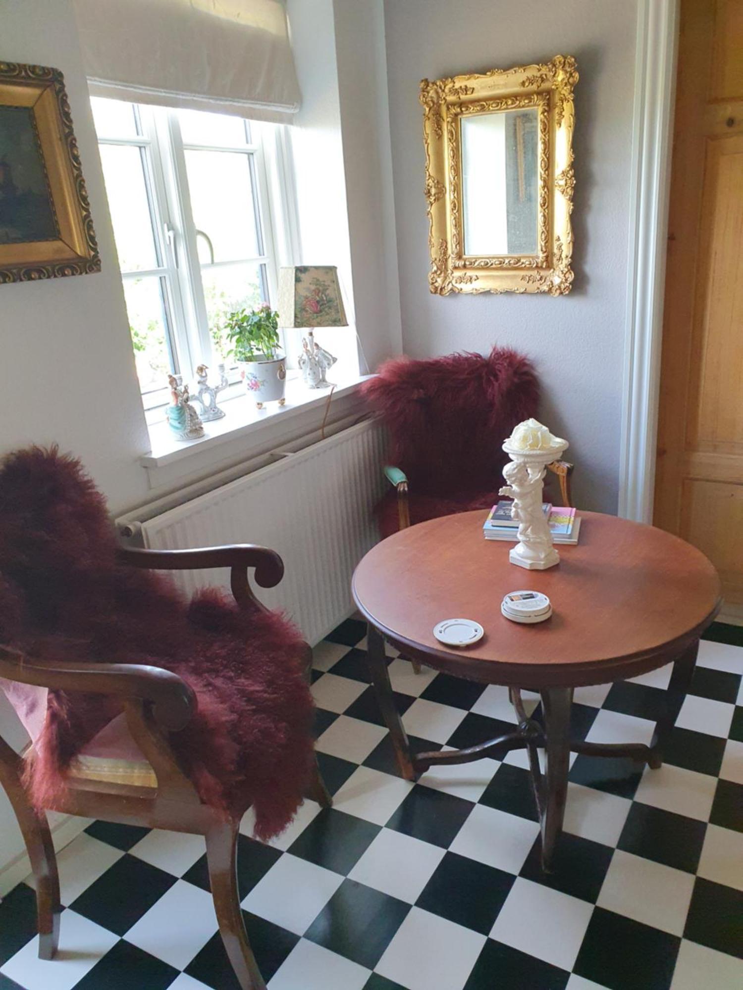 Pegasus Bed & Breakfast Хиллерёд Экстерьер фото